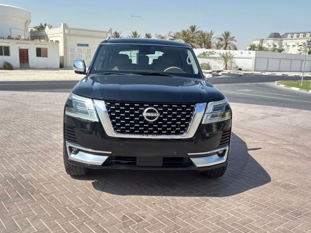 Nissan Patrol SE 2012 - Image 3