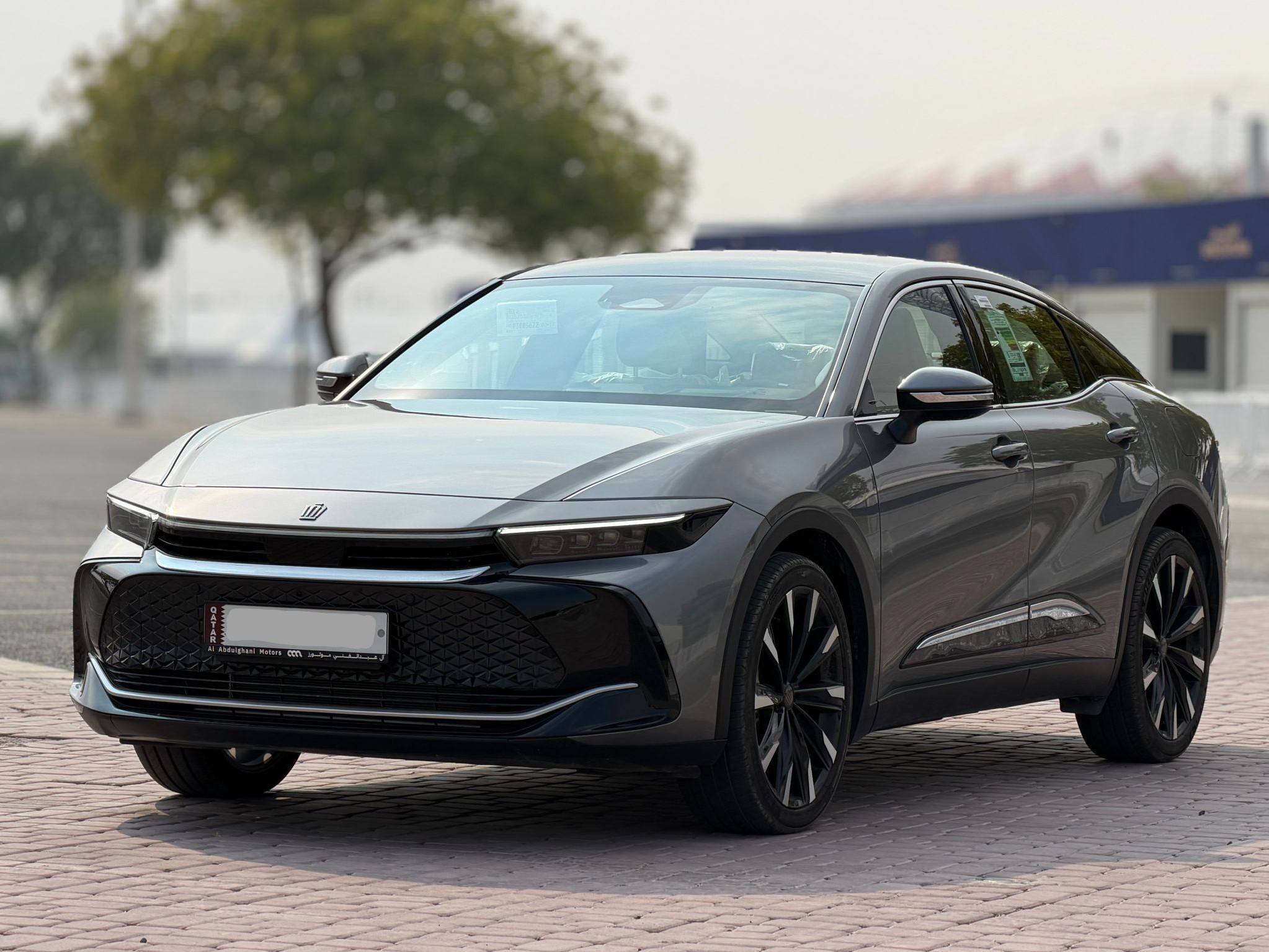 Toyota Crown hybrid 2023 - Image 3