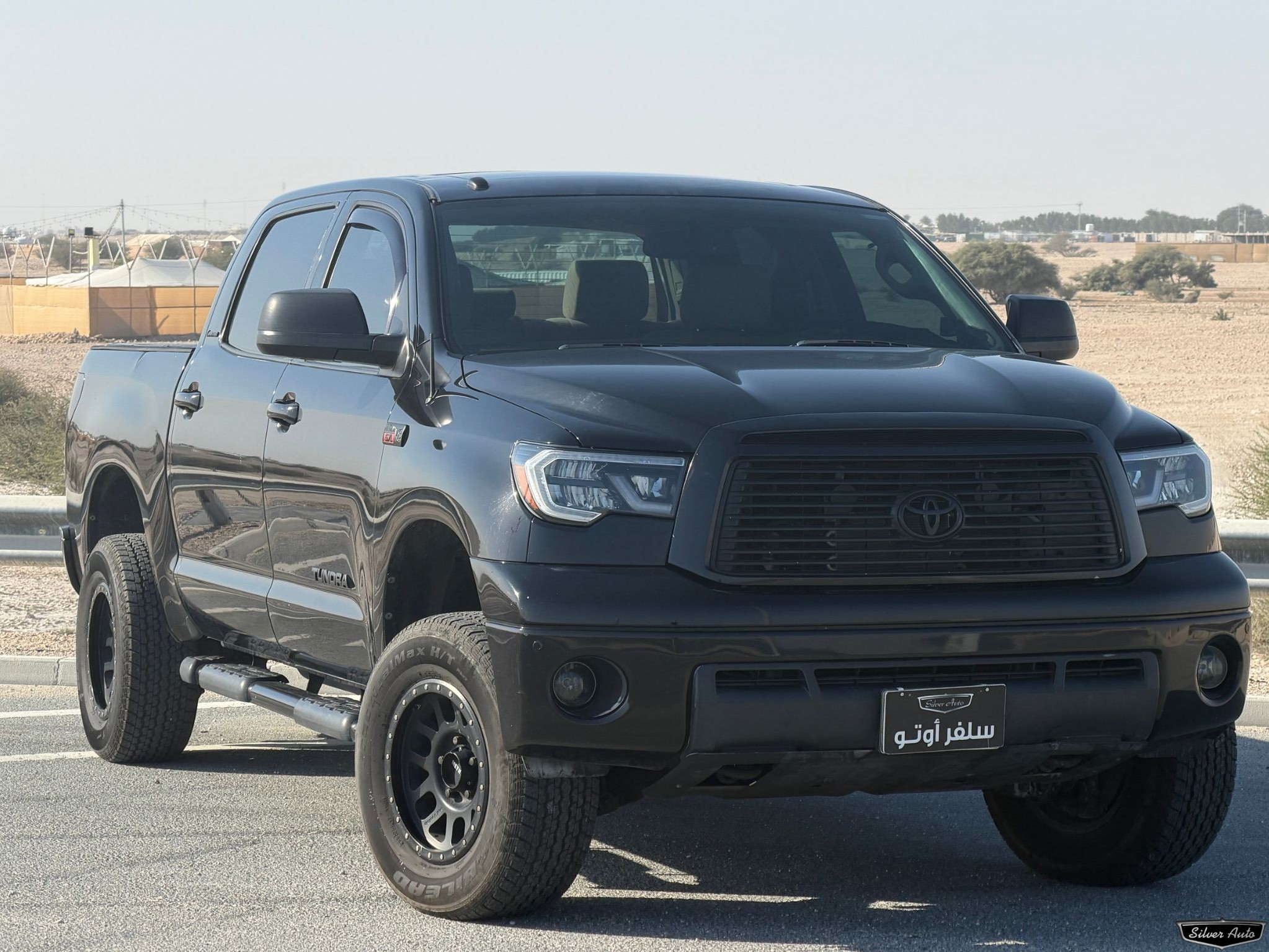 Toyota Tundra 2011 - Image 2