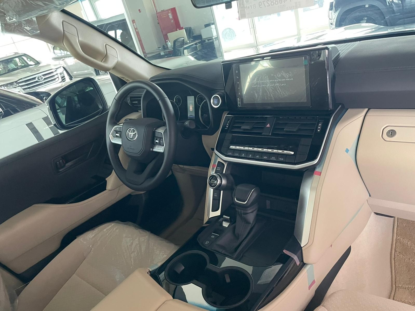 Toyota Land Cruiser GX.R 2023 - Image 2
