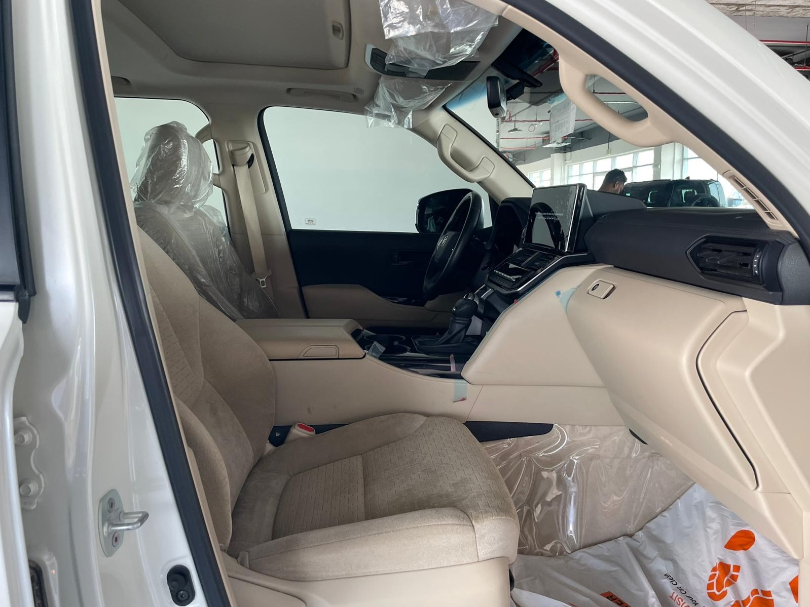 Toyota Land Cruiser GX.R 2023 - Image 3