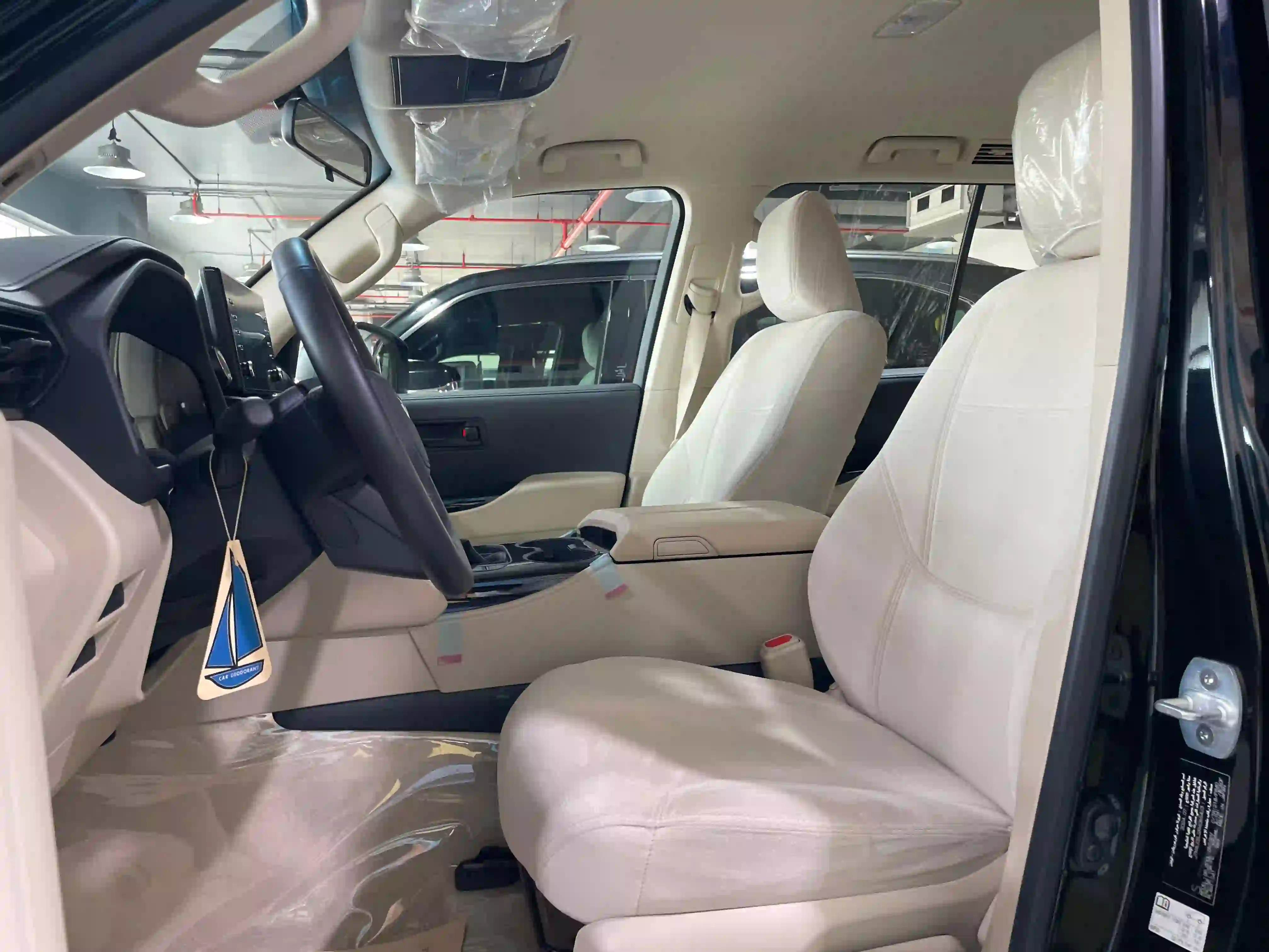 Toyota Land Cruiser GX 2024 - Image 4
