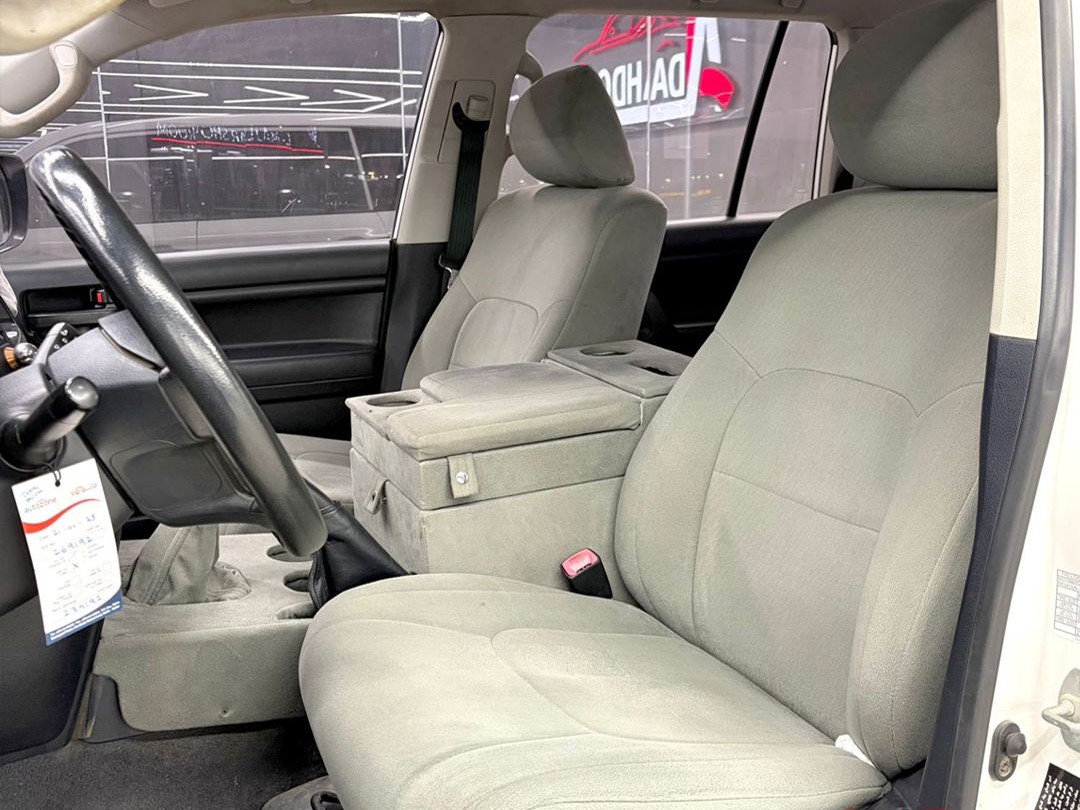 Toyota Land Cruiser G standard 2014 - Image 4