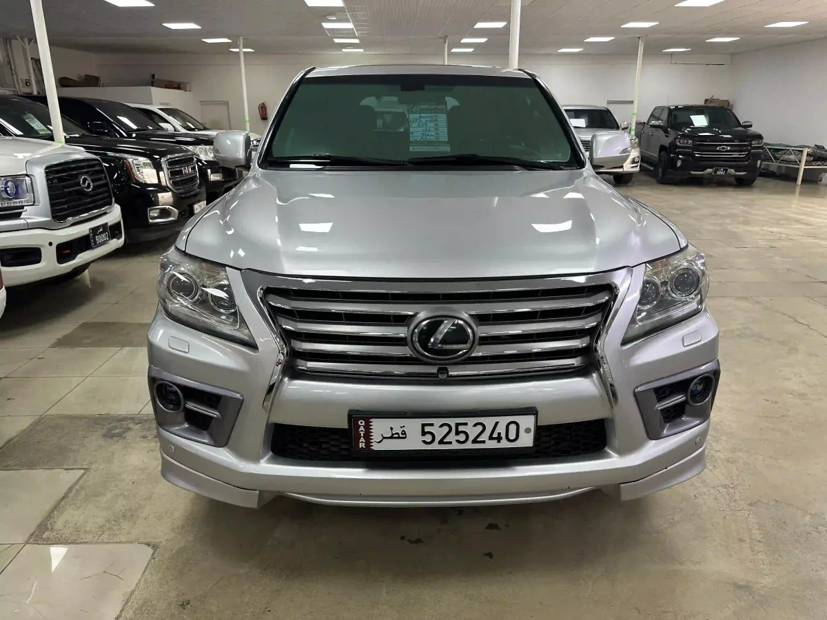Lexus LX 570 S 2013