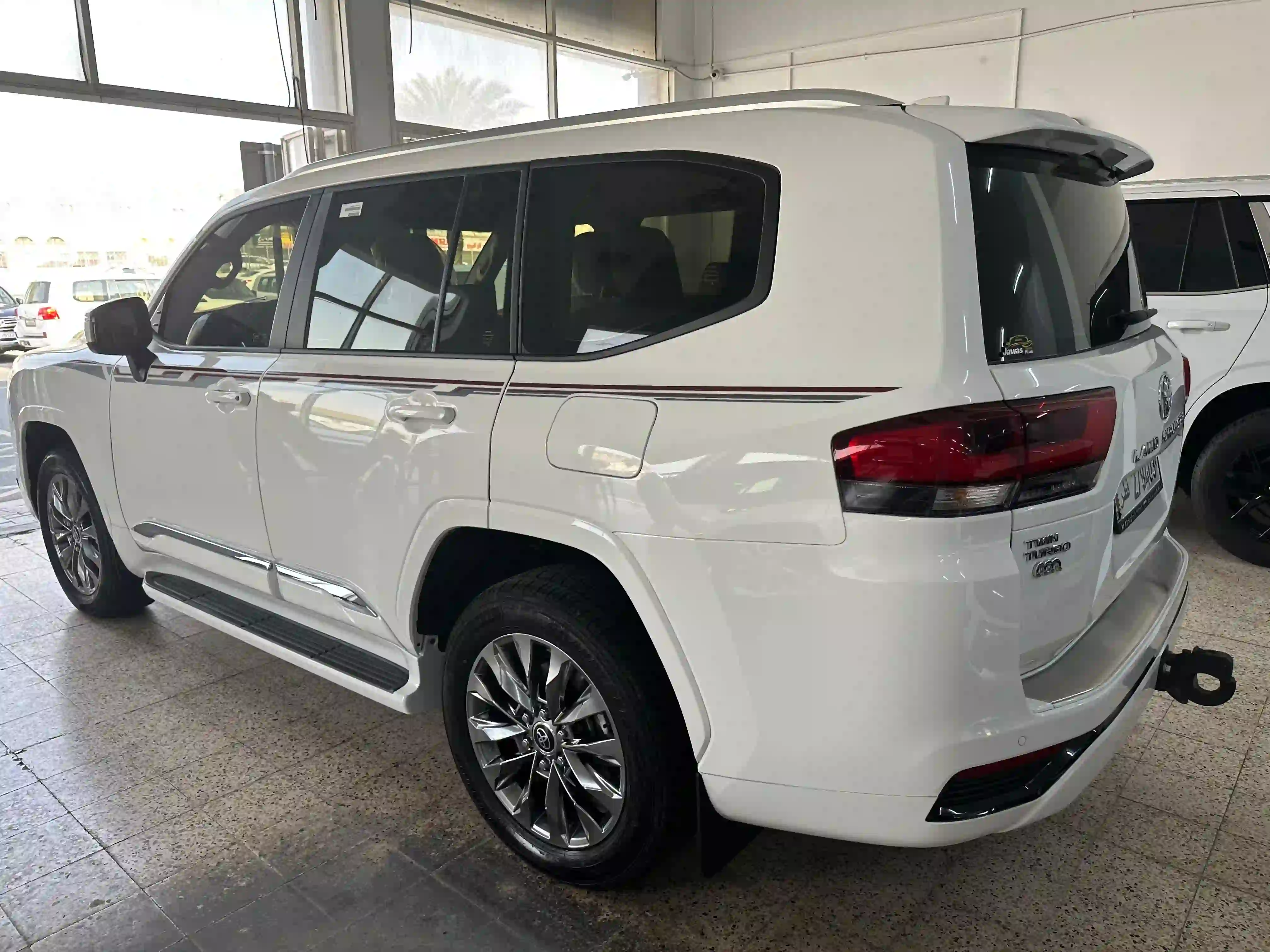Toyota Land Cruiser GXR Twin Turbo 2026 - Image 4