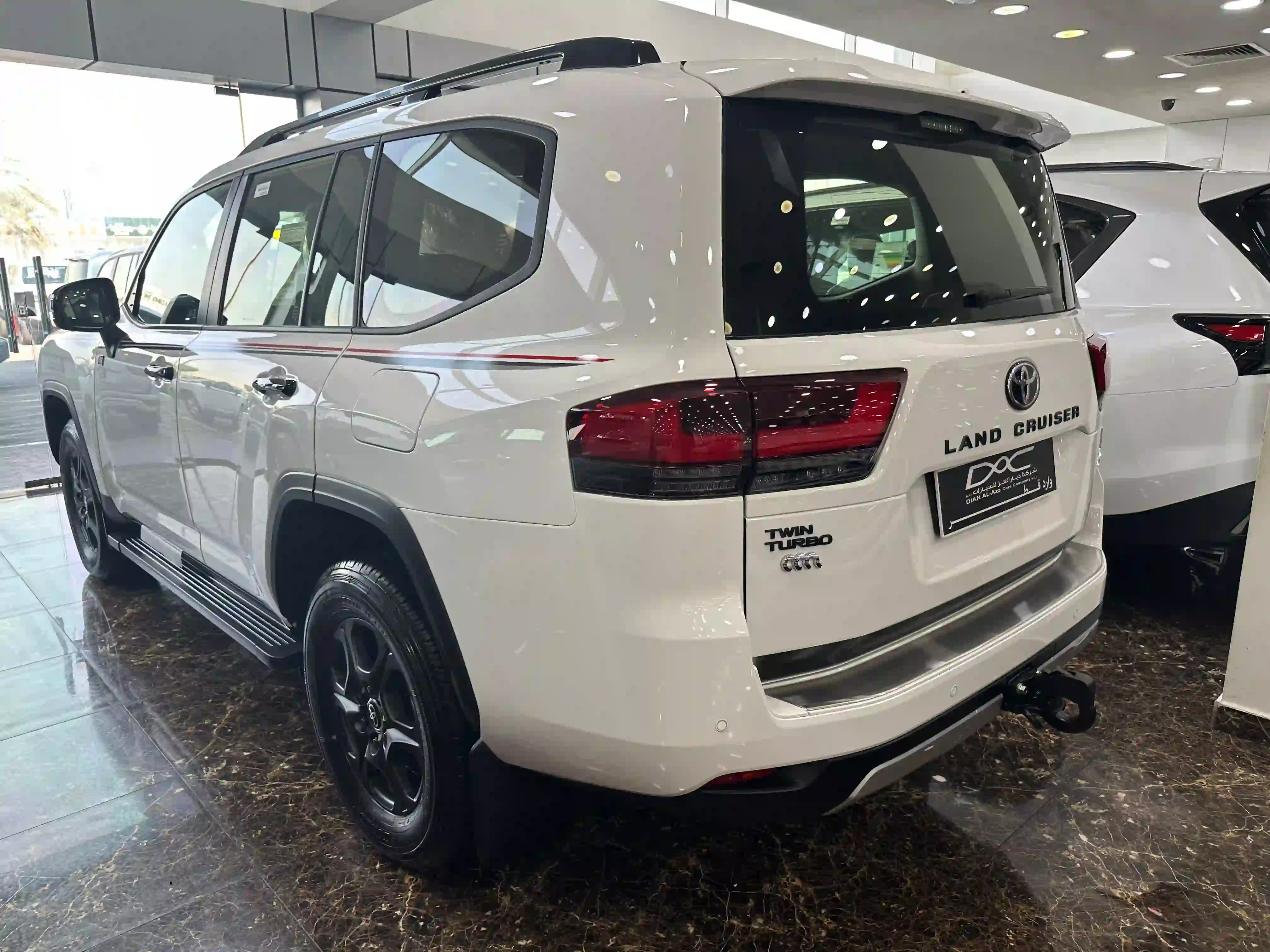Toyota Land Cruiser GR TWIN TURBO 2026 - Image 3