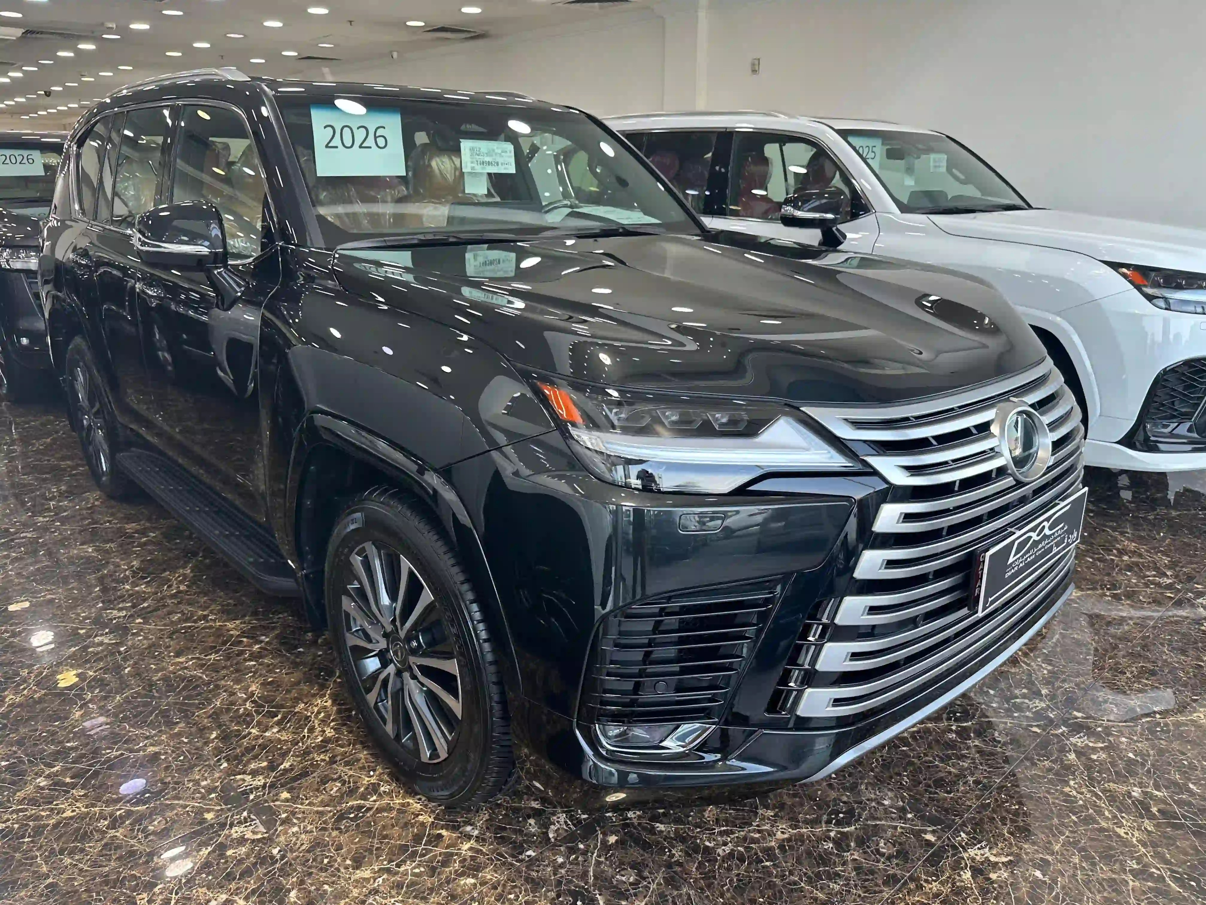 Lexus LX 600 Luxury  2026 - Image 3