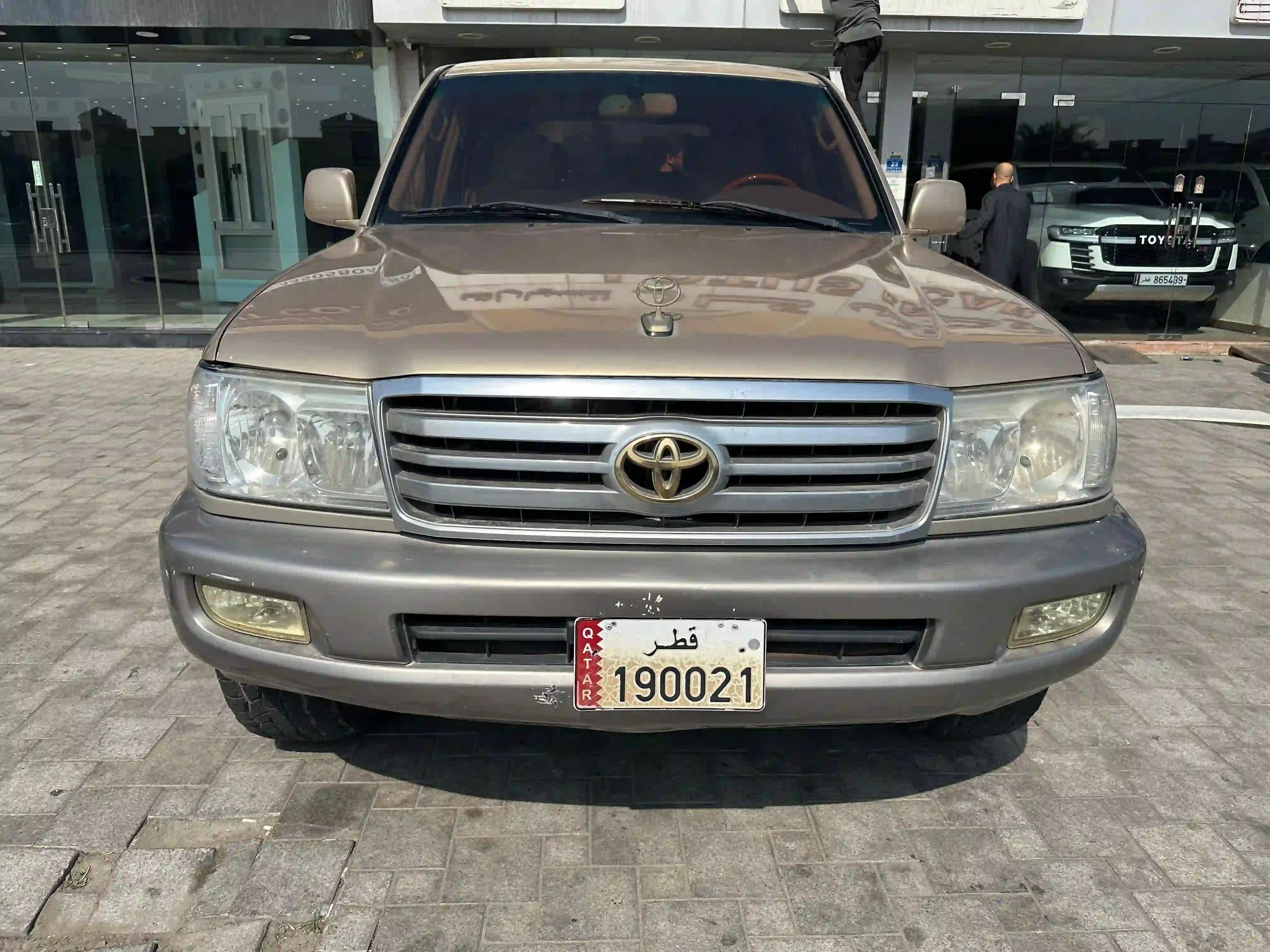 Toyota Land Cruiser VX.R 2005 - Image 2
