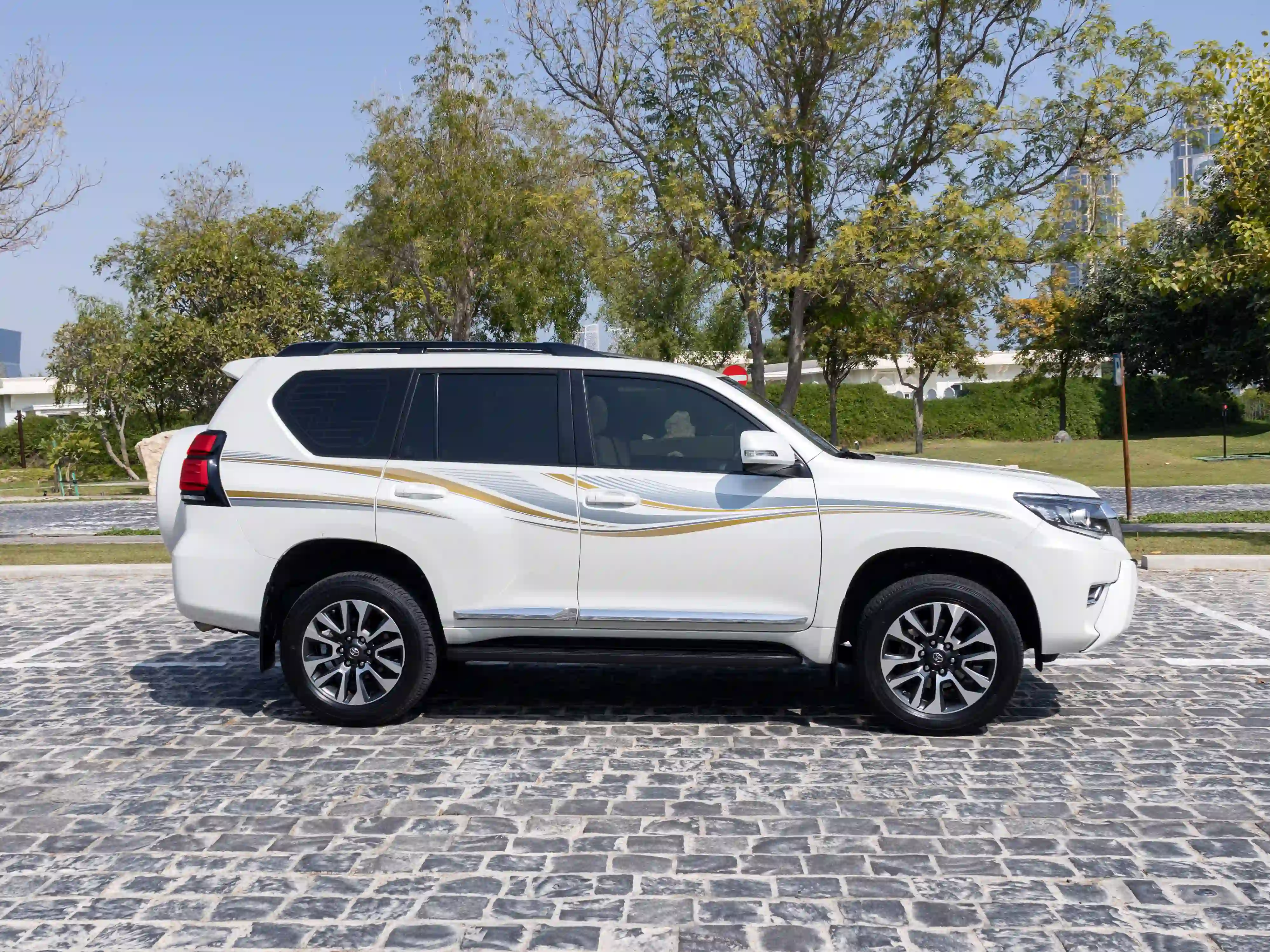 Toyota Prado TXL 2022 - Image 3