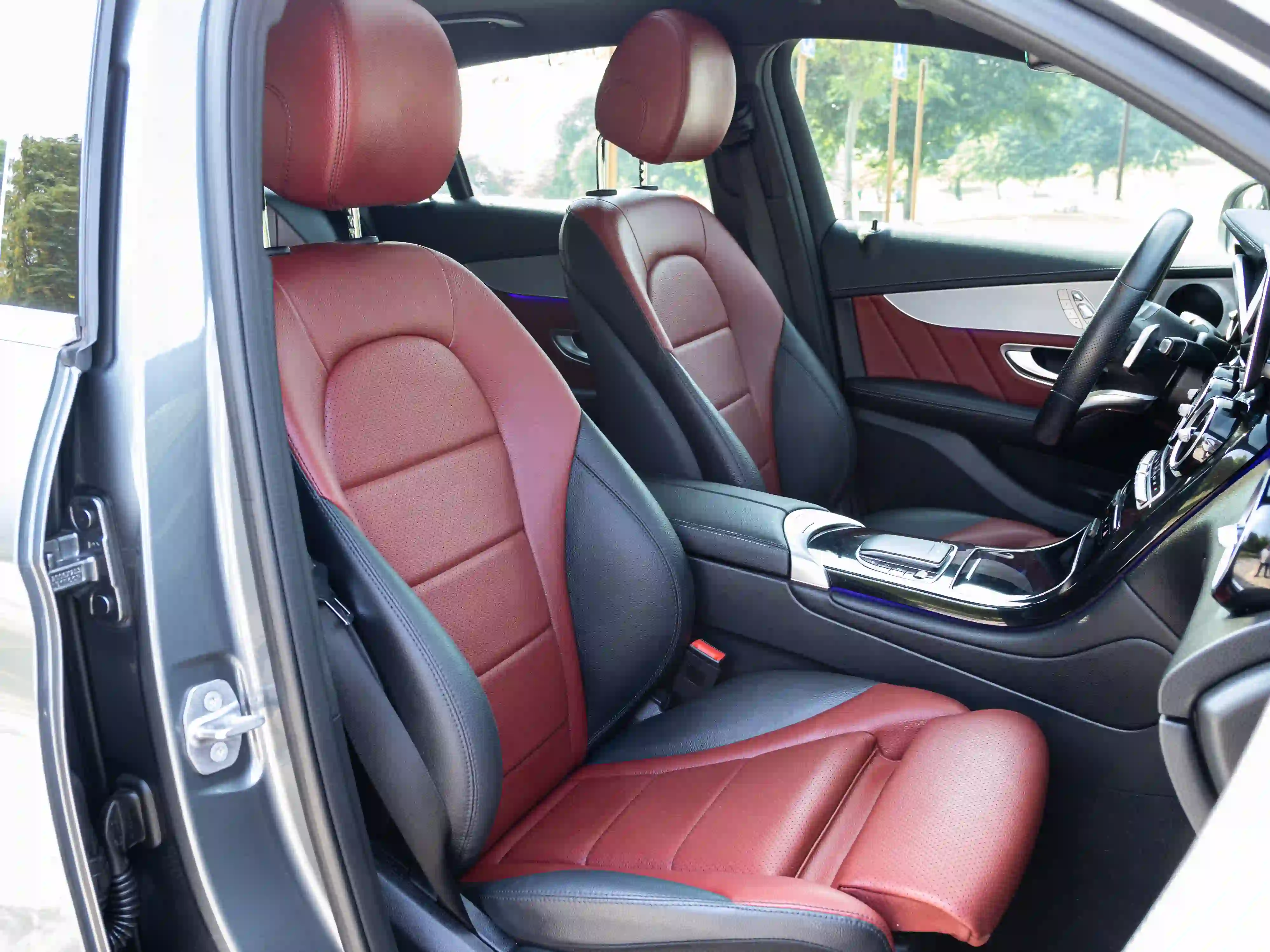 Mercedes-Benz GLC  200 2021 - Image 4