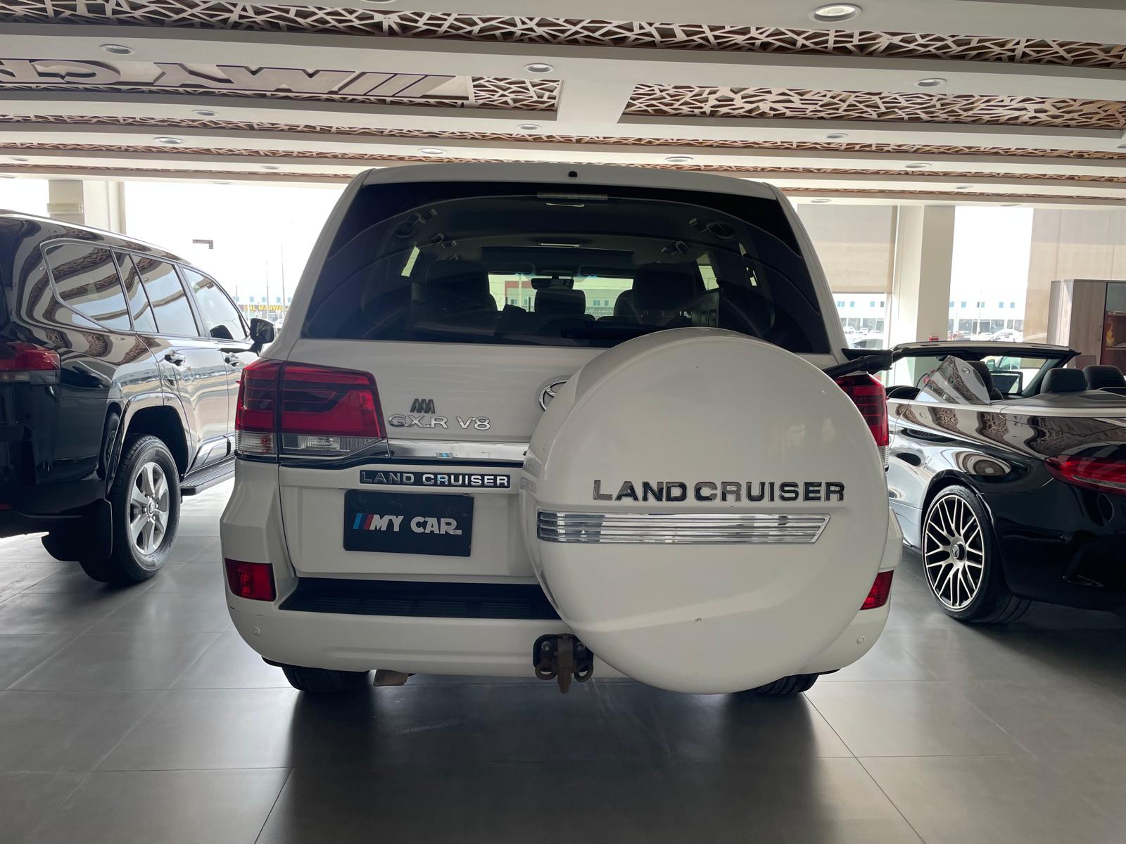 Toyota Land Cruiser GX.R 2019 - Image 2