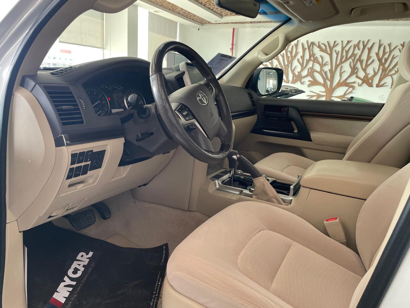 Toyota Land Cruiser GX.R 2019 - Image 4