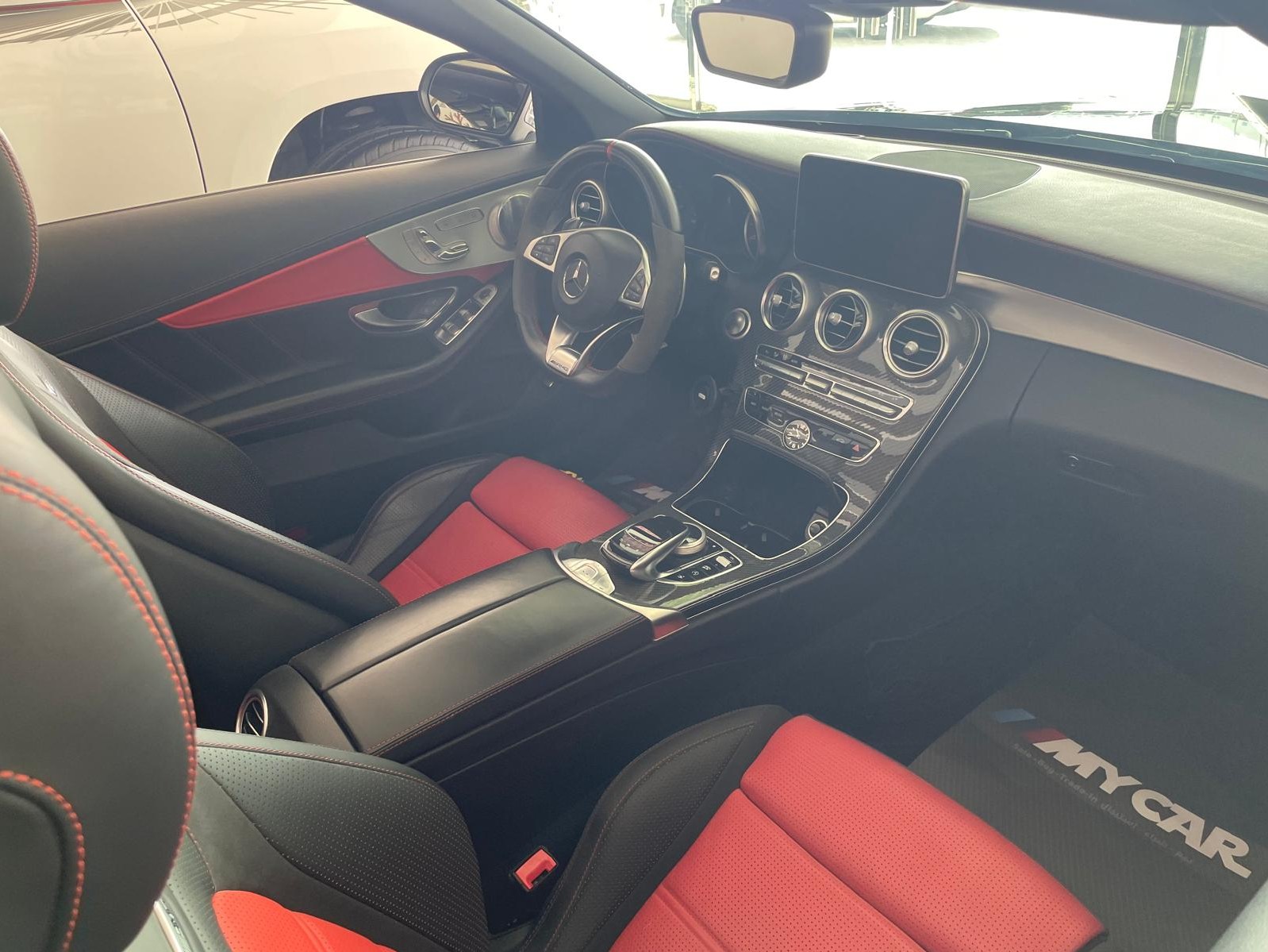 Mercedes-Benz C-Class Cabriolet 63 AMG S 2017 - Image 2