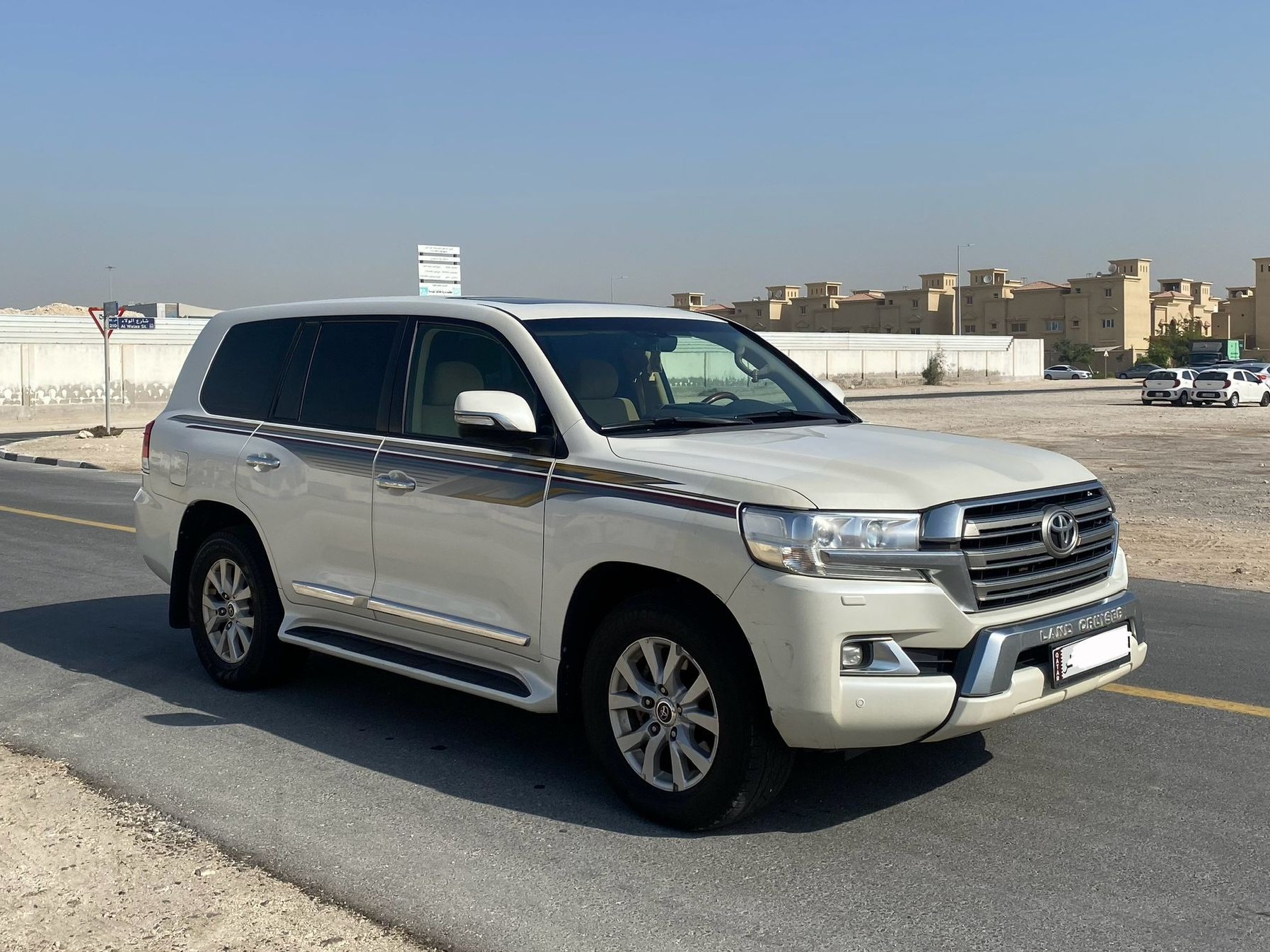 Toyota Land Cruiser GXR v8 2016 - Image 3
