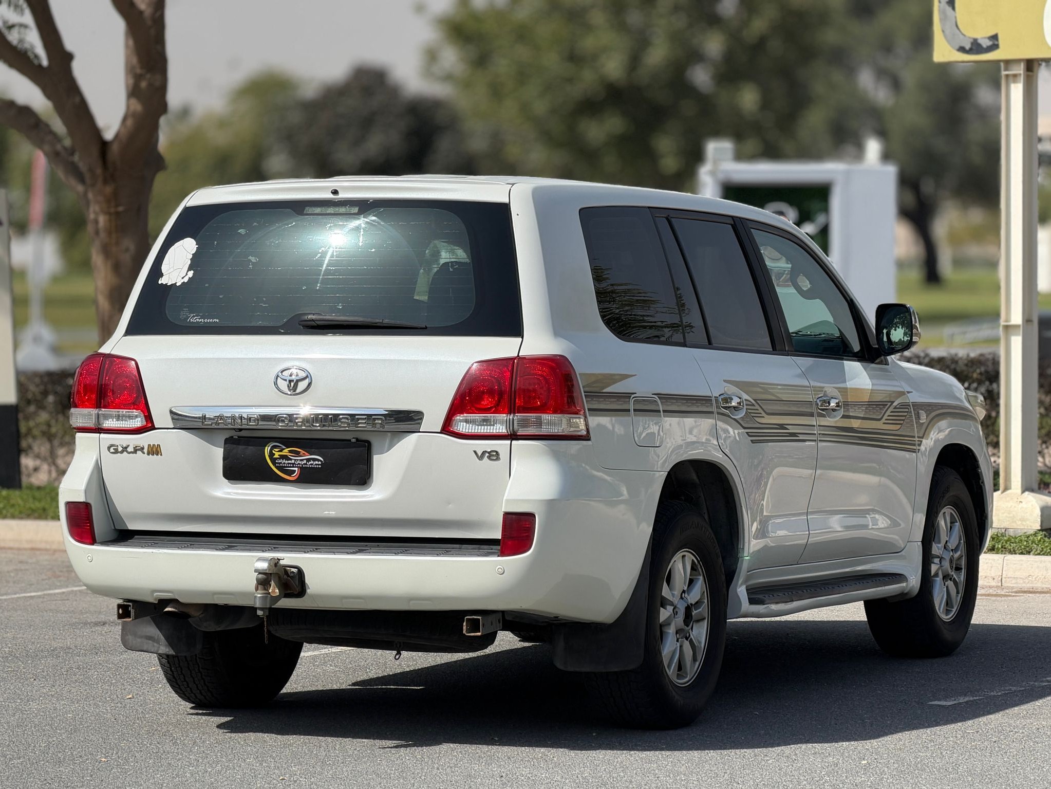 Toyota Land Cruiser GXR v8 2009 - Image 4
