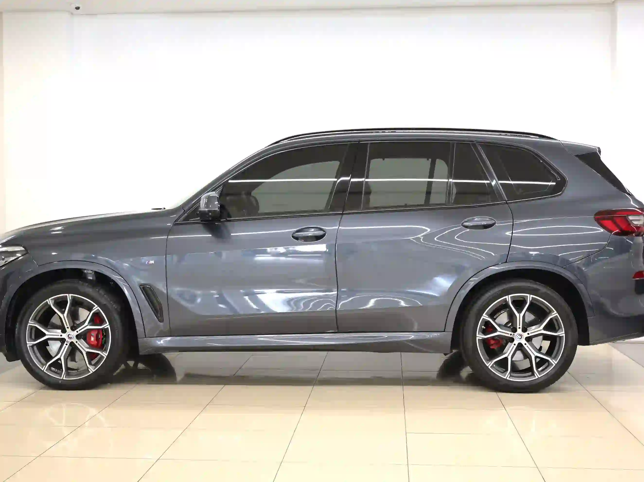 BMW X-Series X5-40i Msport 2023 - Image 2