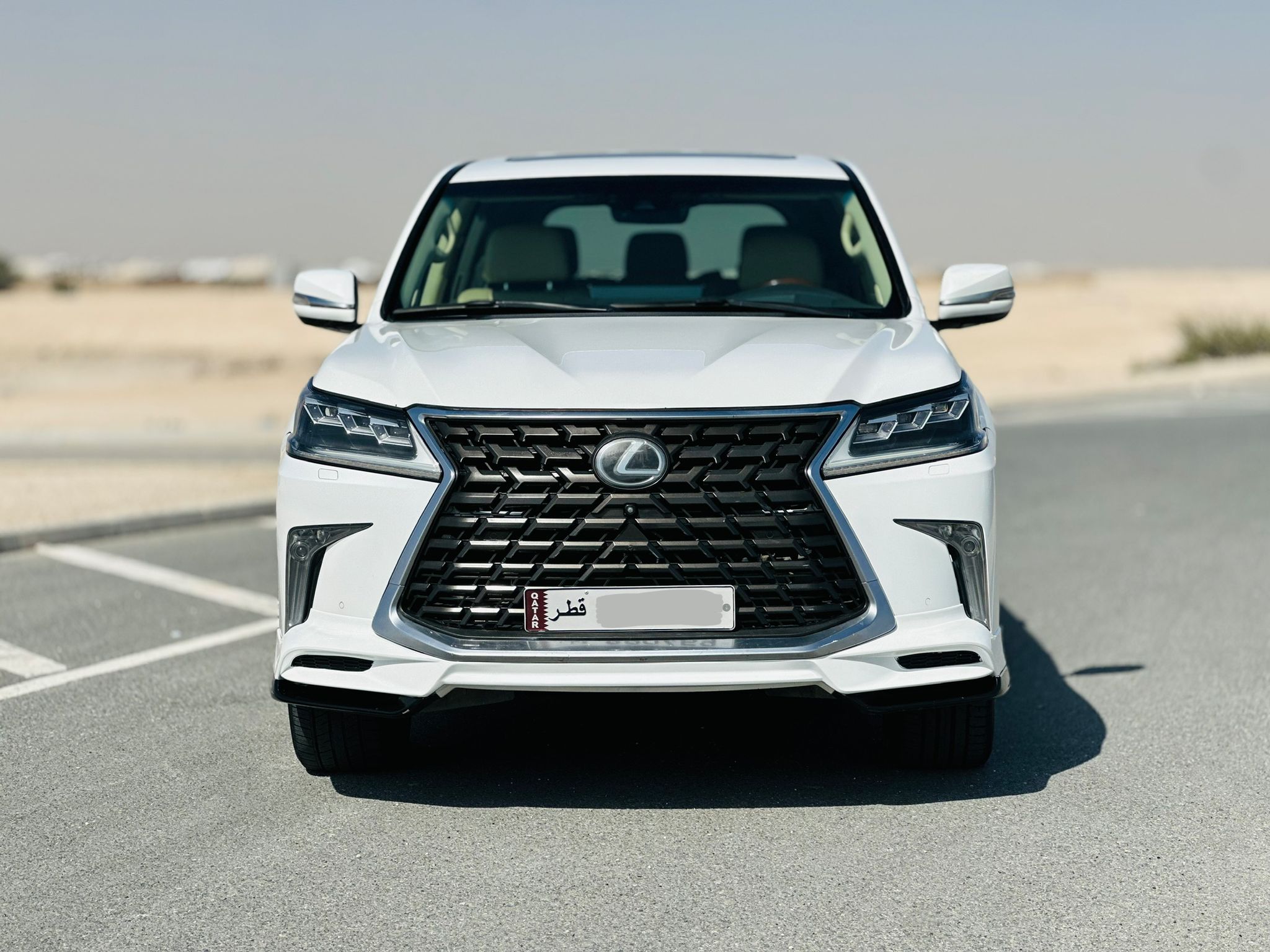 Lexus LX 570 S 2016 - Image 2