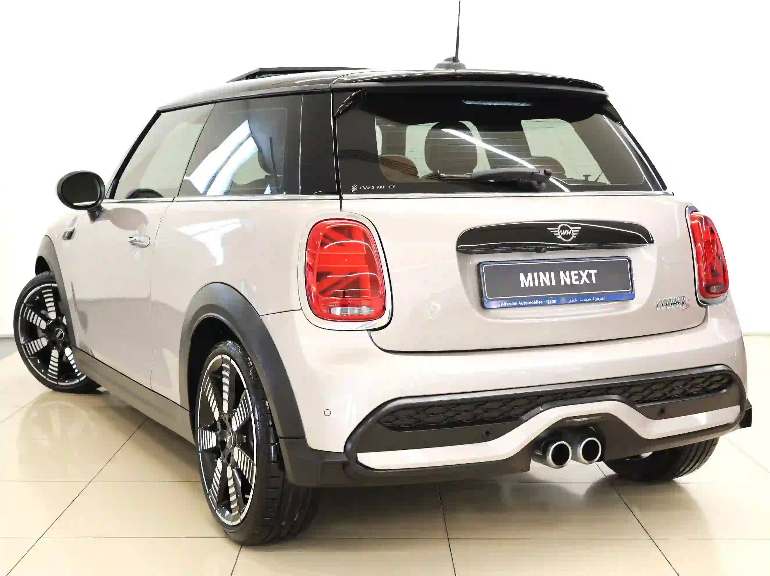Mini Cooper Classic 2024 - Image 3