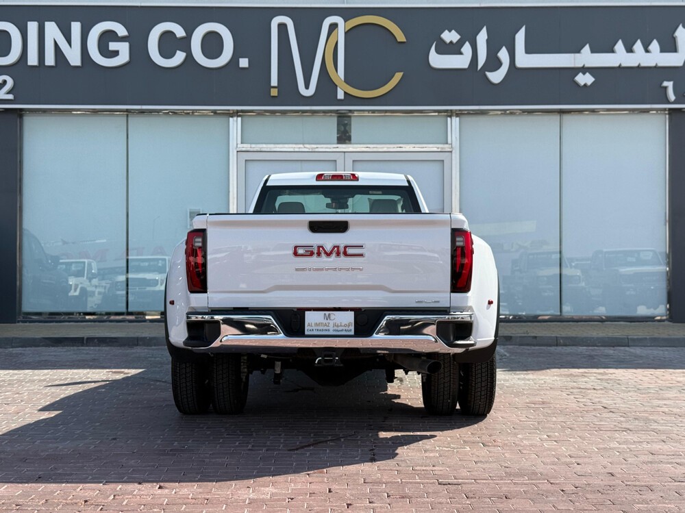 GMC Sierra SLE 2025 - Image 4