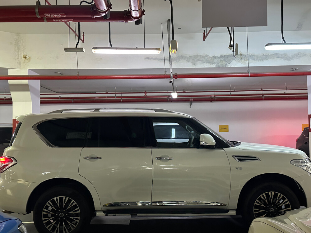Nissan Patrol  Platinum 2012 - Image 2