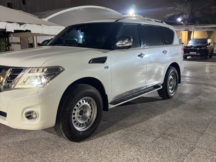 Nissan Patrol  Platinum 2014 - Image 2