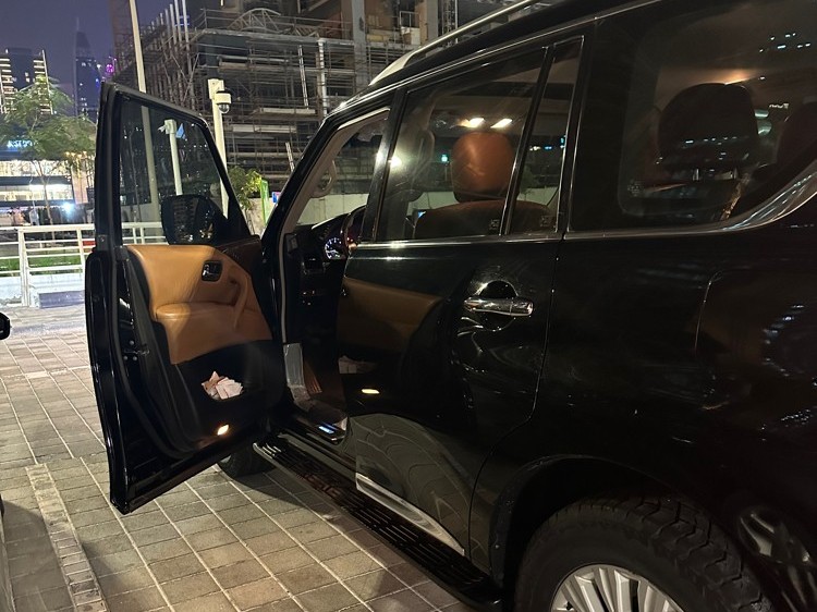 Nissan Patrol  Platinum 2014 - Image 2