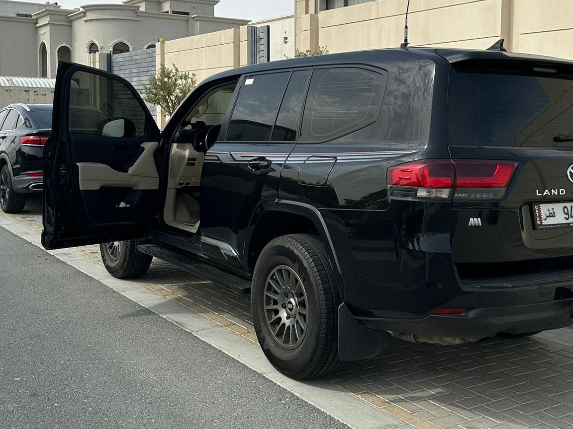 Toyota Land Cruiser GX.R 2022 - Image 3