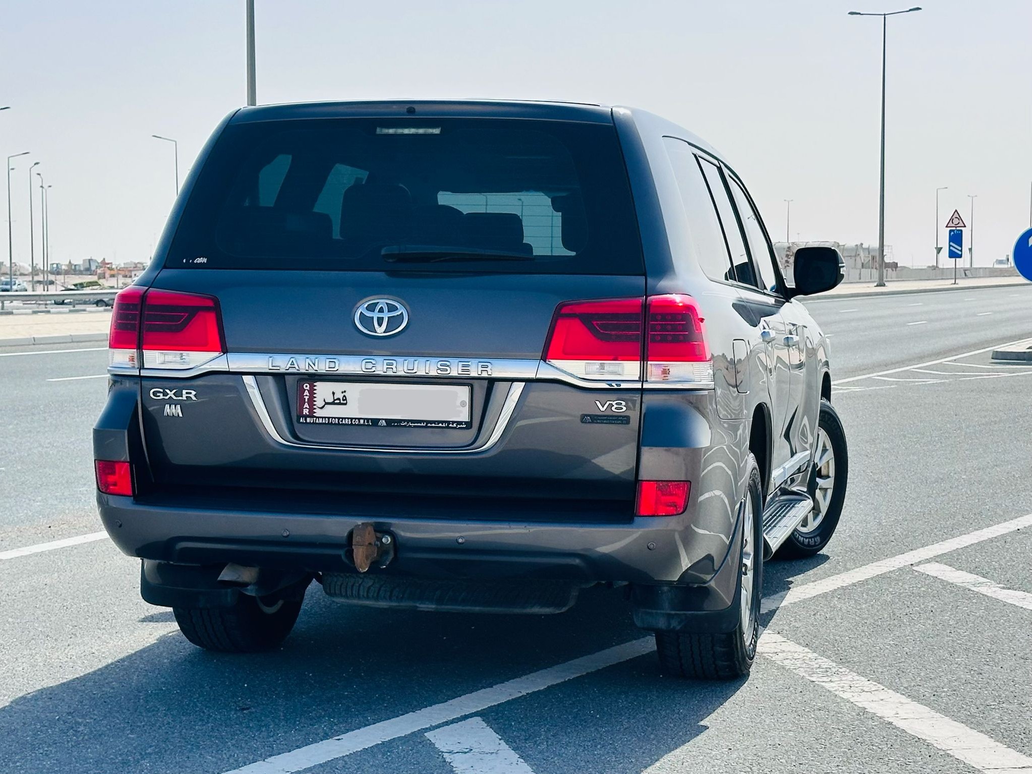 Toyota Land Cruiser GXR v8 2021 - Image 4