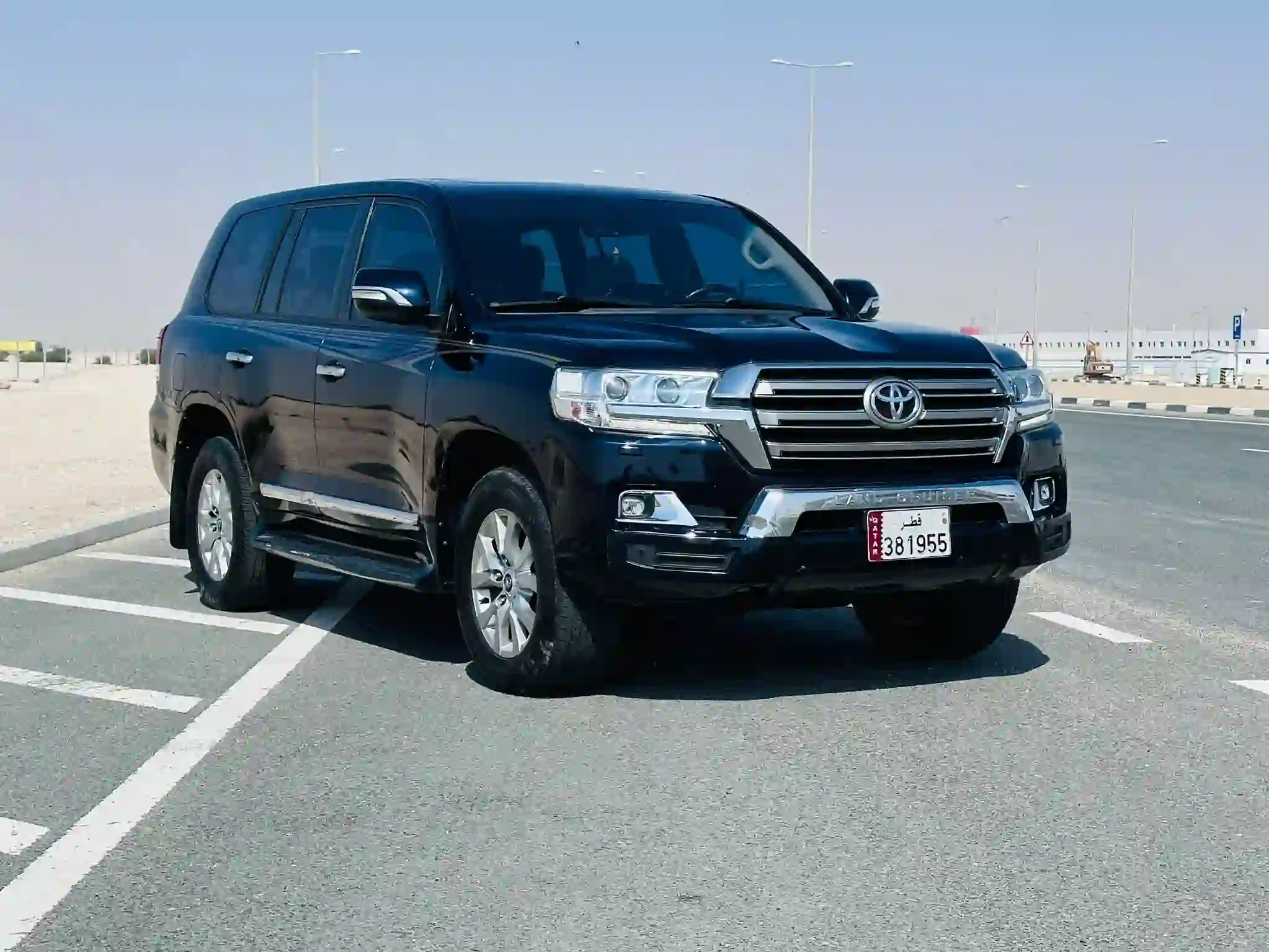 Toyota Land Cruiser GXR v8 2018 - Image 3