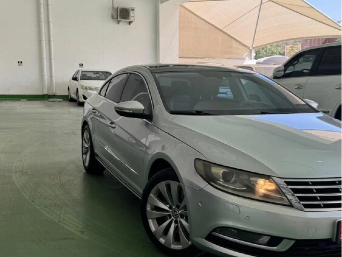 Volkswagen Passat CC 2015