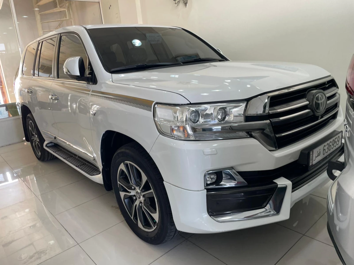 Toyota Land Cruiser VXR Grand Touring 2020