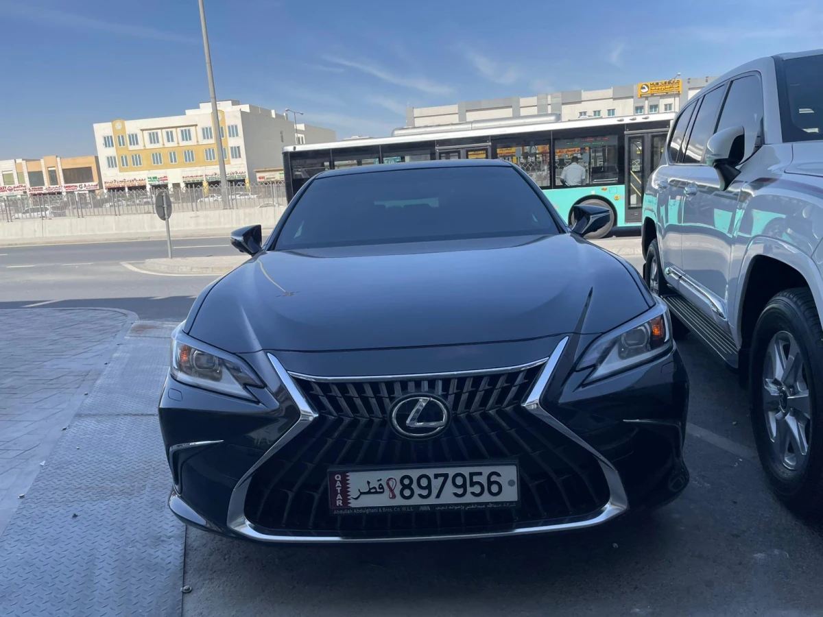 Lexus ES 350 2023