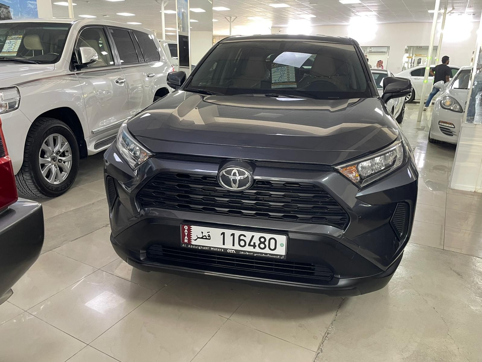 Toyota RAV4 2025 - Image 1