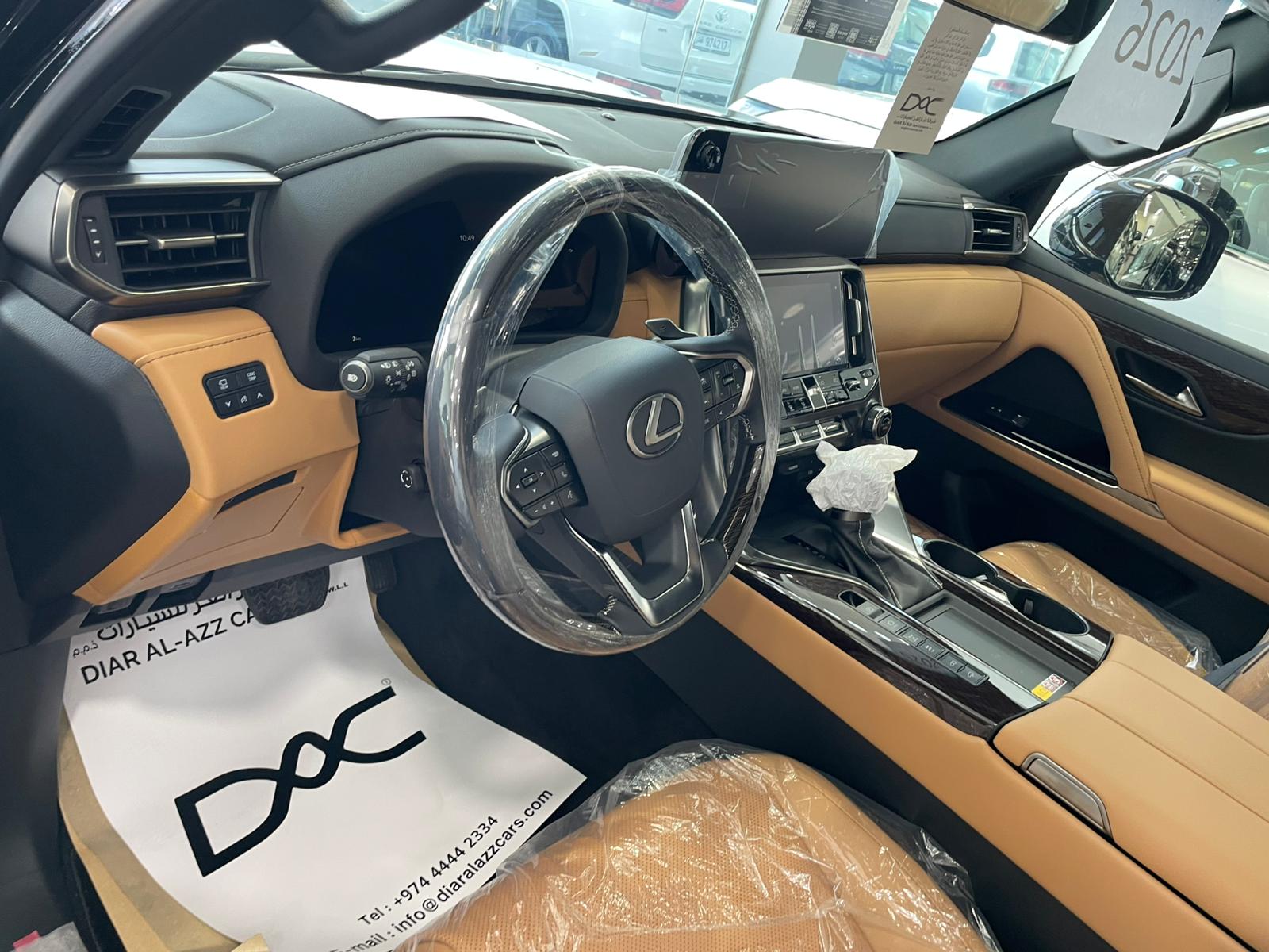 Lexus LX 600 Luxury  2026 - Image 2