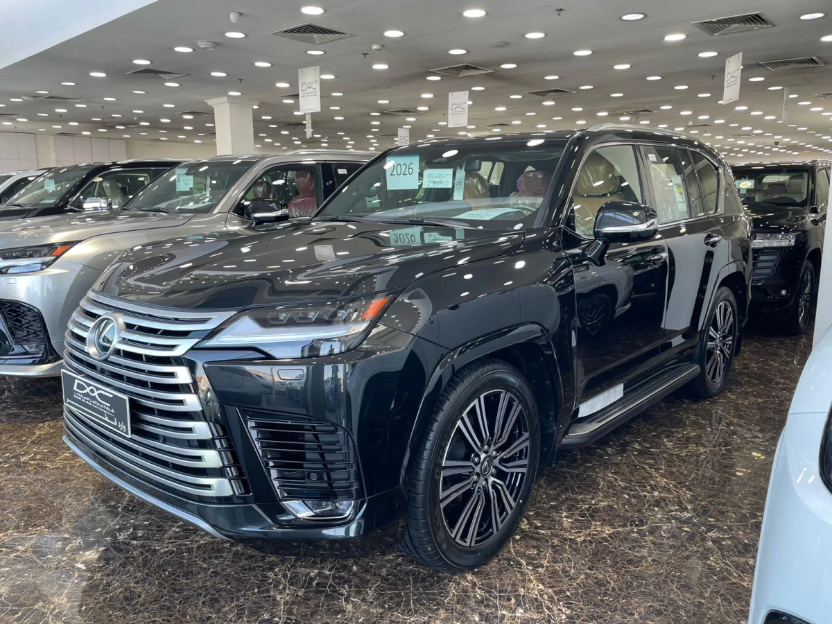Lexus LX 600 Luxury  2026