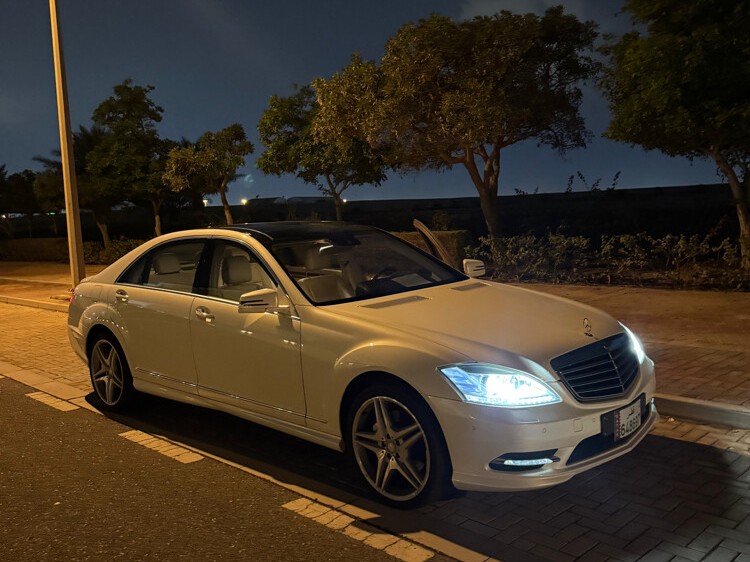 Mercedes-Benz S-Class Sedan 350 AMG 2010 - Image 1