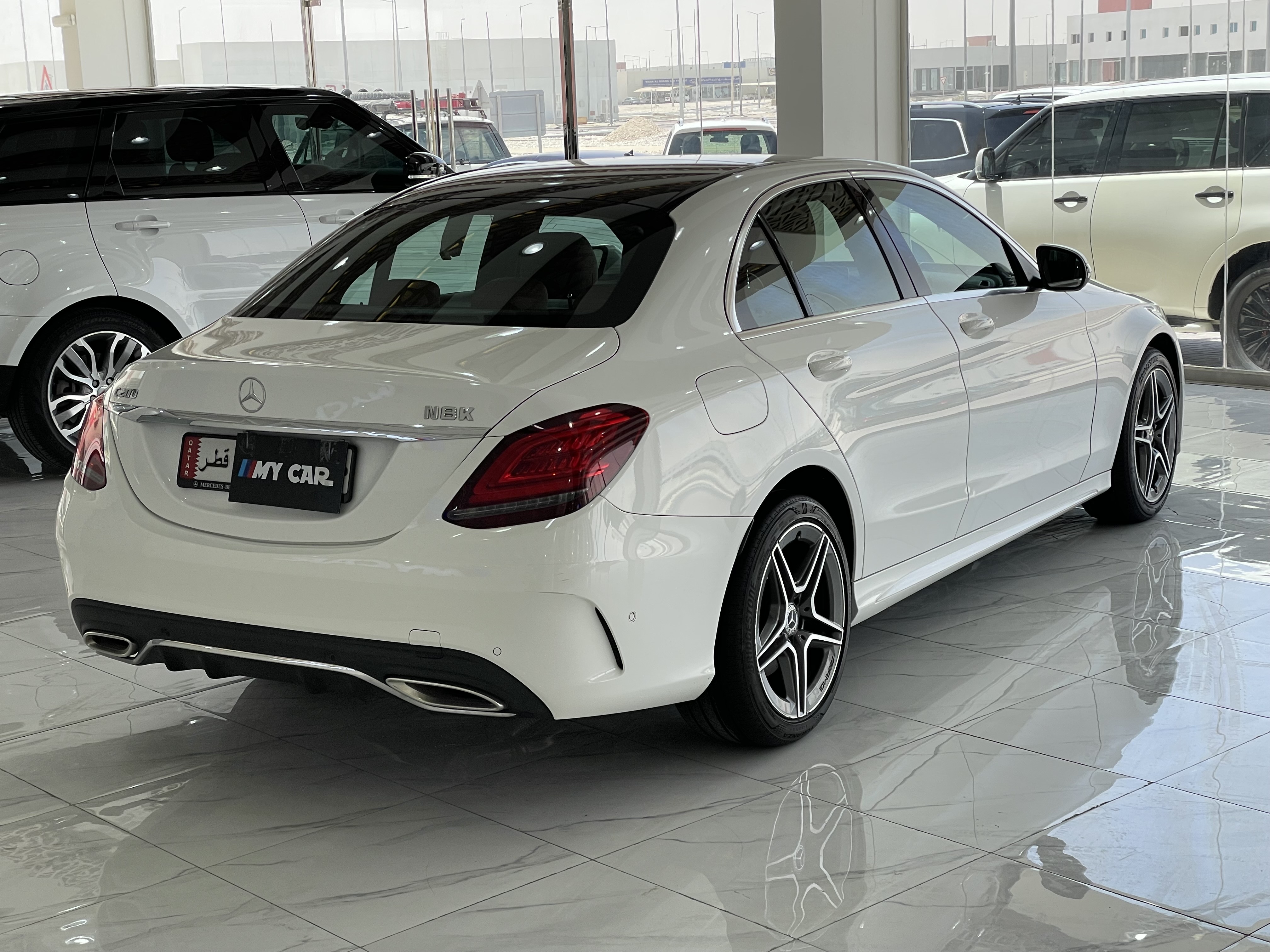 مرسيدس بنز الفئة-سي 200 - مجموعة AMG - Image 3