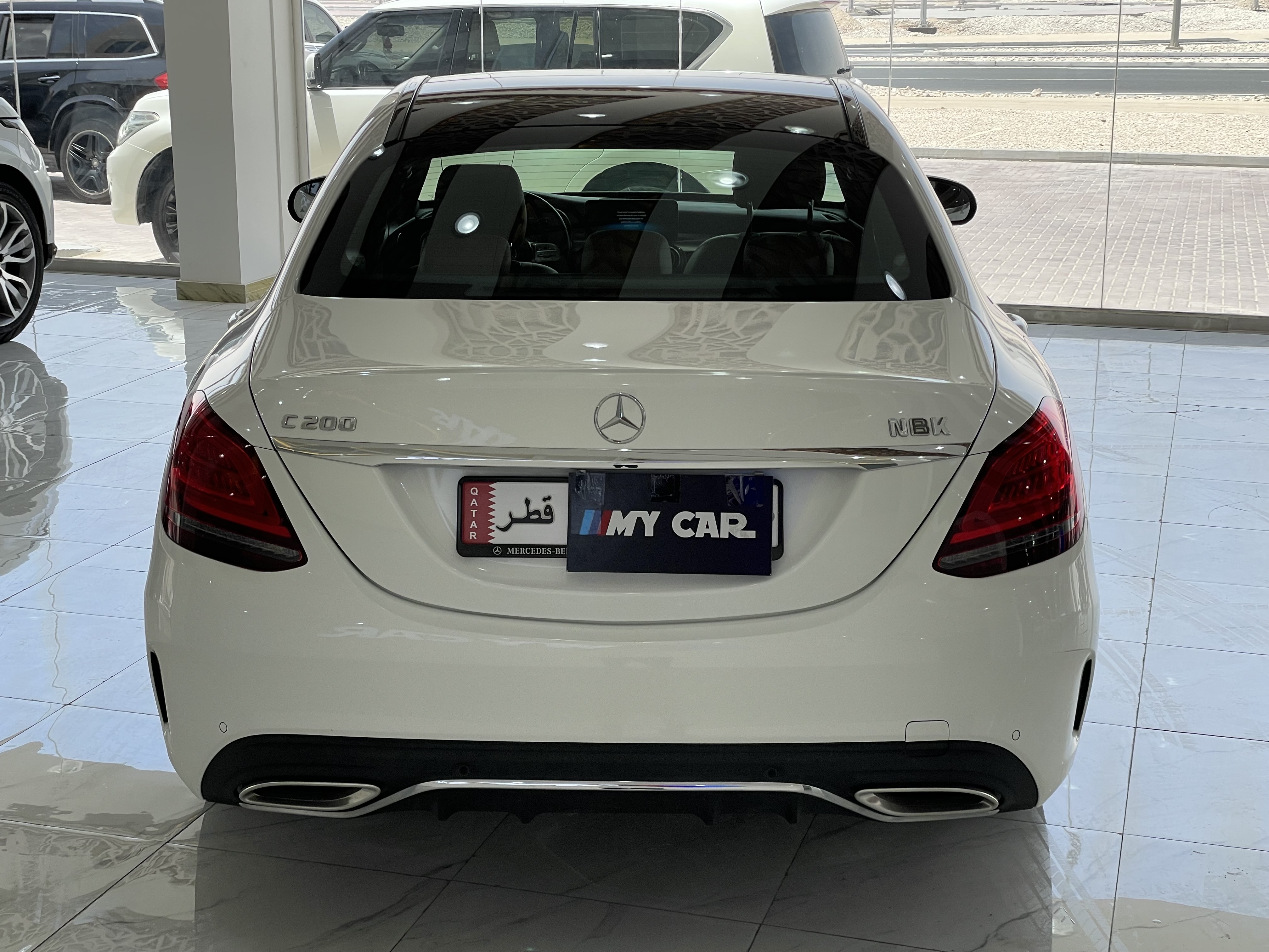 مرسيدس بنز الفئة-سي 200 - مجموعة AMG - Image 4