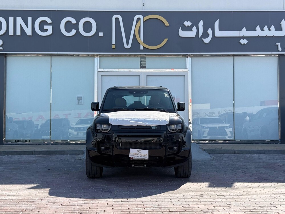 Land Rover Defender X Dynamic 2025 - Image 2