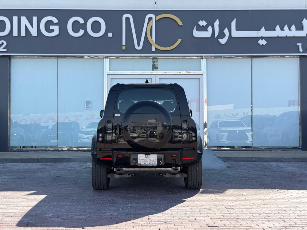 Land Rover Defender X Dynamic 2025 - Image 4
