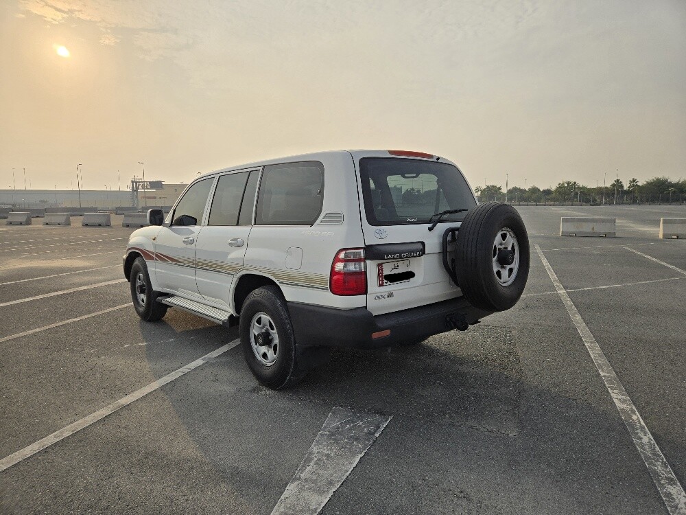 Toyota Land Cruiser GX 2003 - Image 4