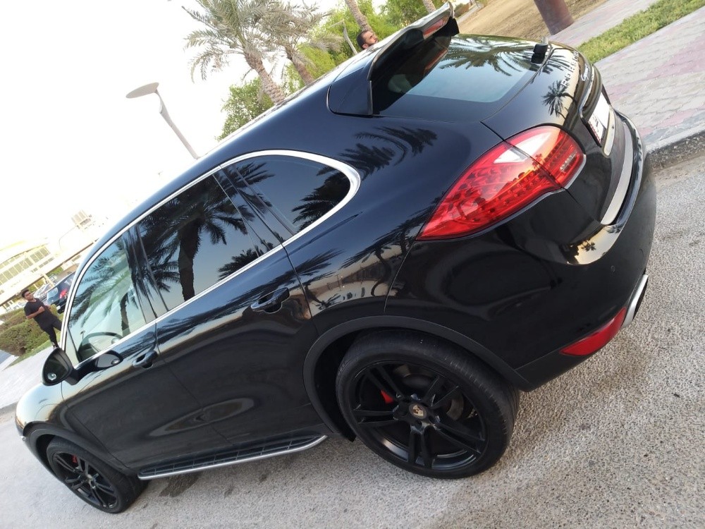 Porsche Cayenne S  2013 - Image 4