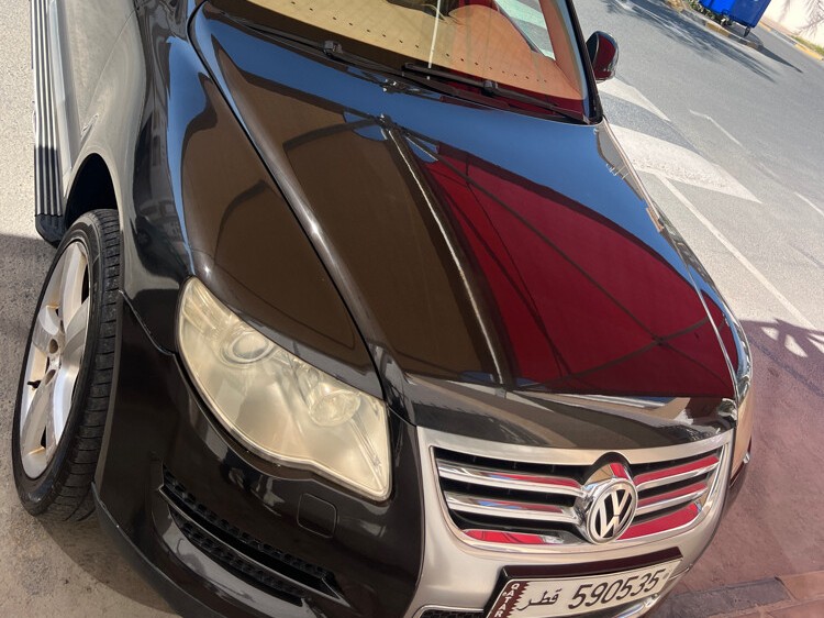 Volkswagen Touareg 2009 - Image 2