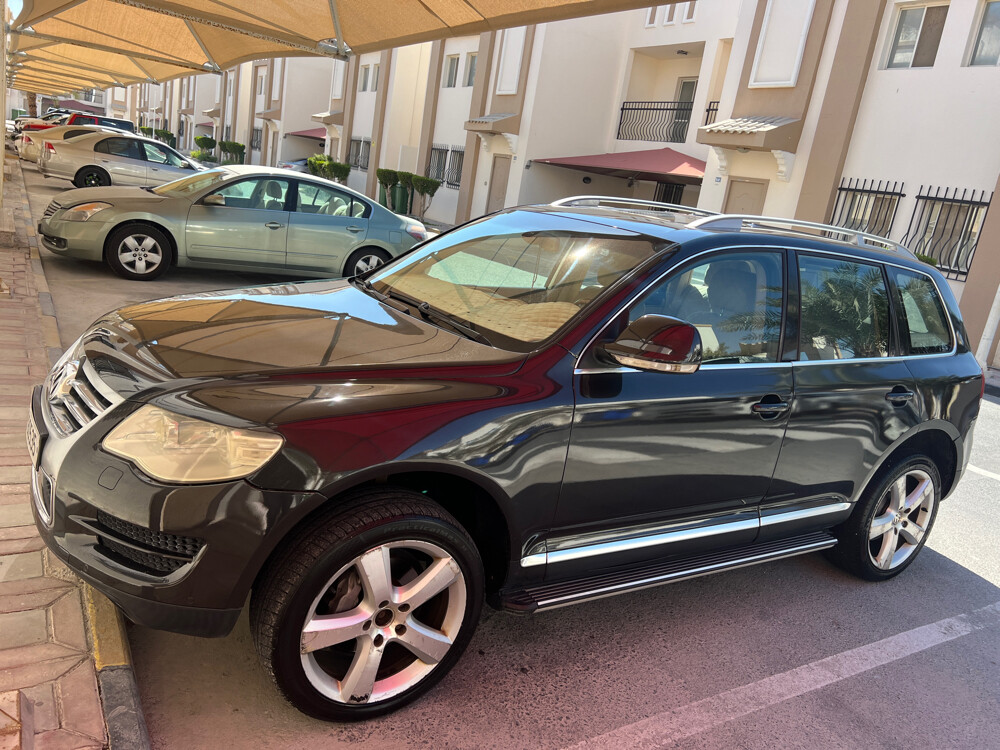 Volkswagen Touareg 2009 - Image 3