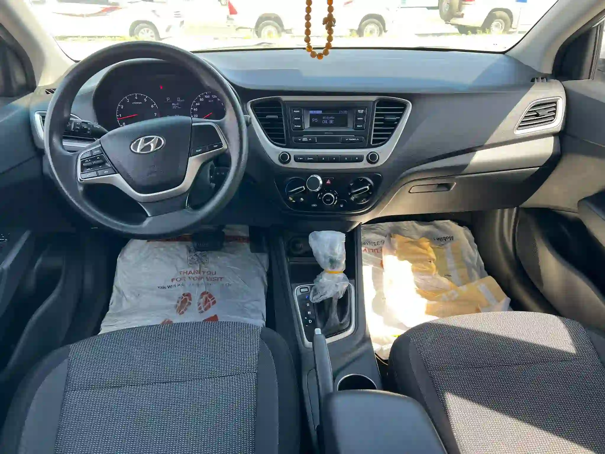 Hyundai Accent 2020 - Image 2