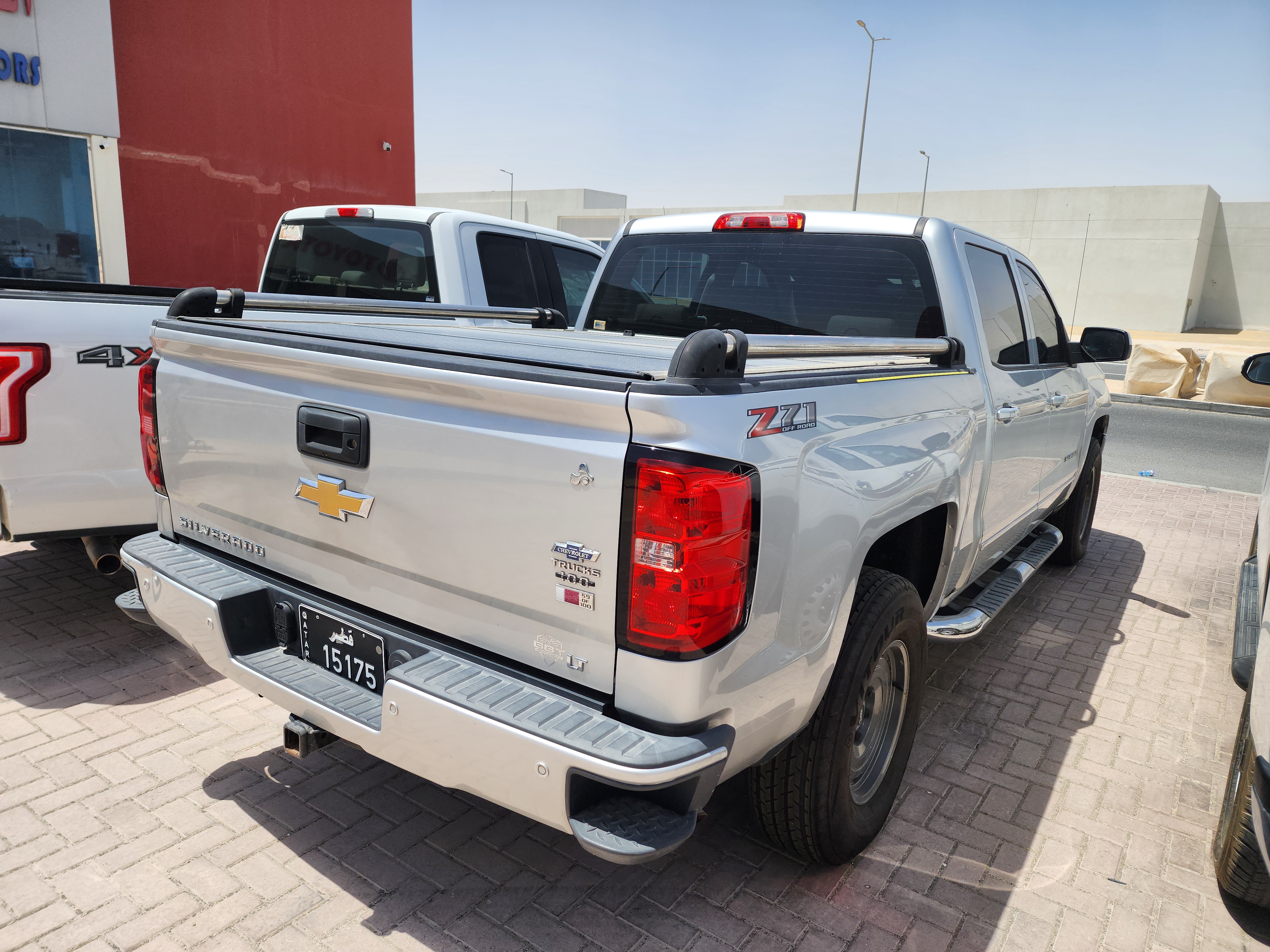 Chevrolet Silverado - Image 4