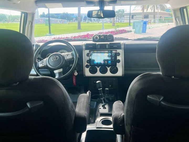 Toyota FJ Cruiser 2013 - Image 4