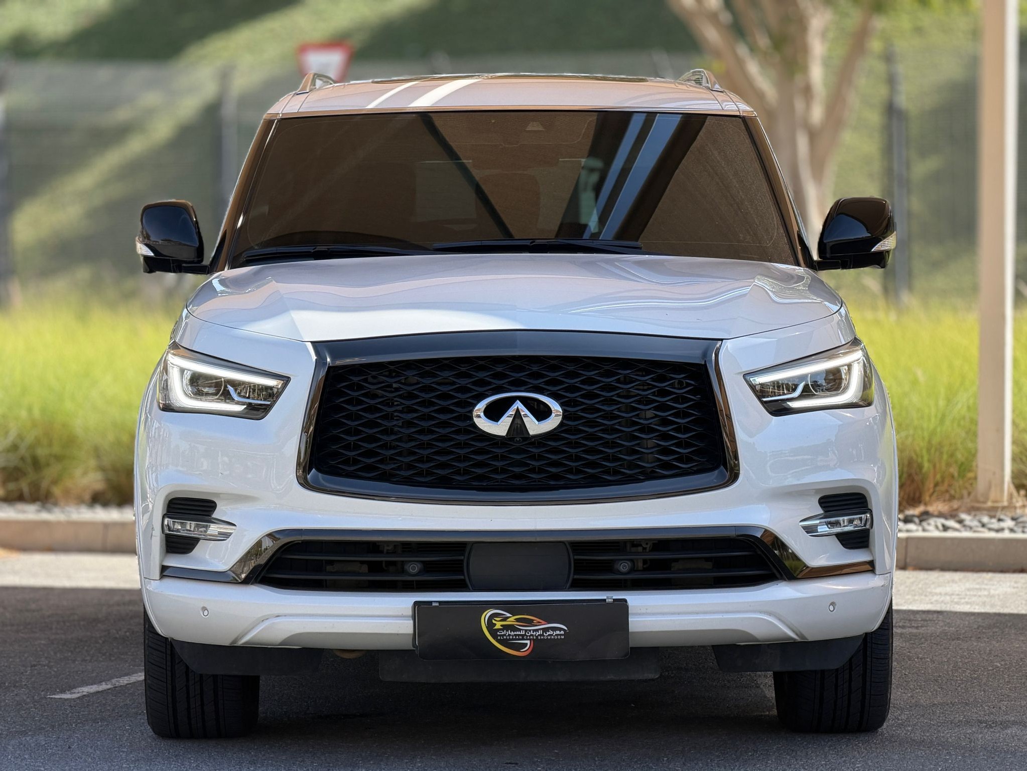 Infiniti QX 80 2021 - Image 2