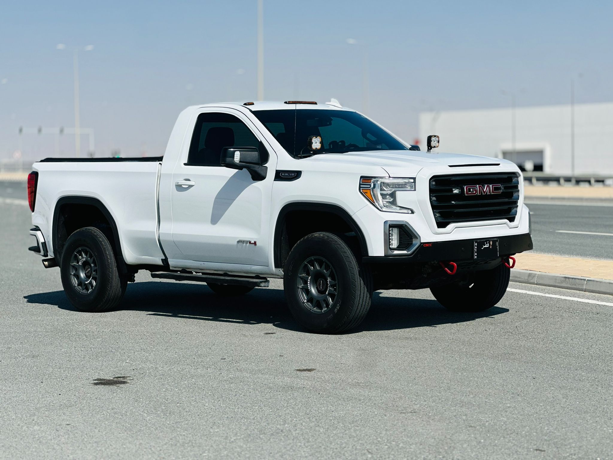 GMC Sierra AT4 2022 - Image 3