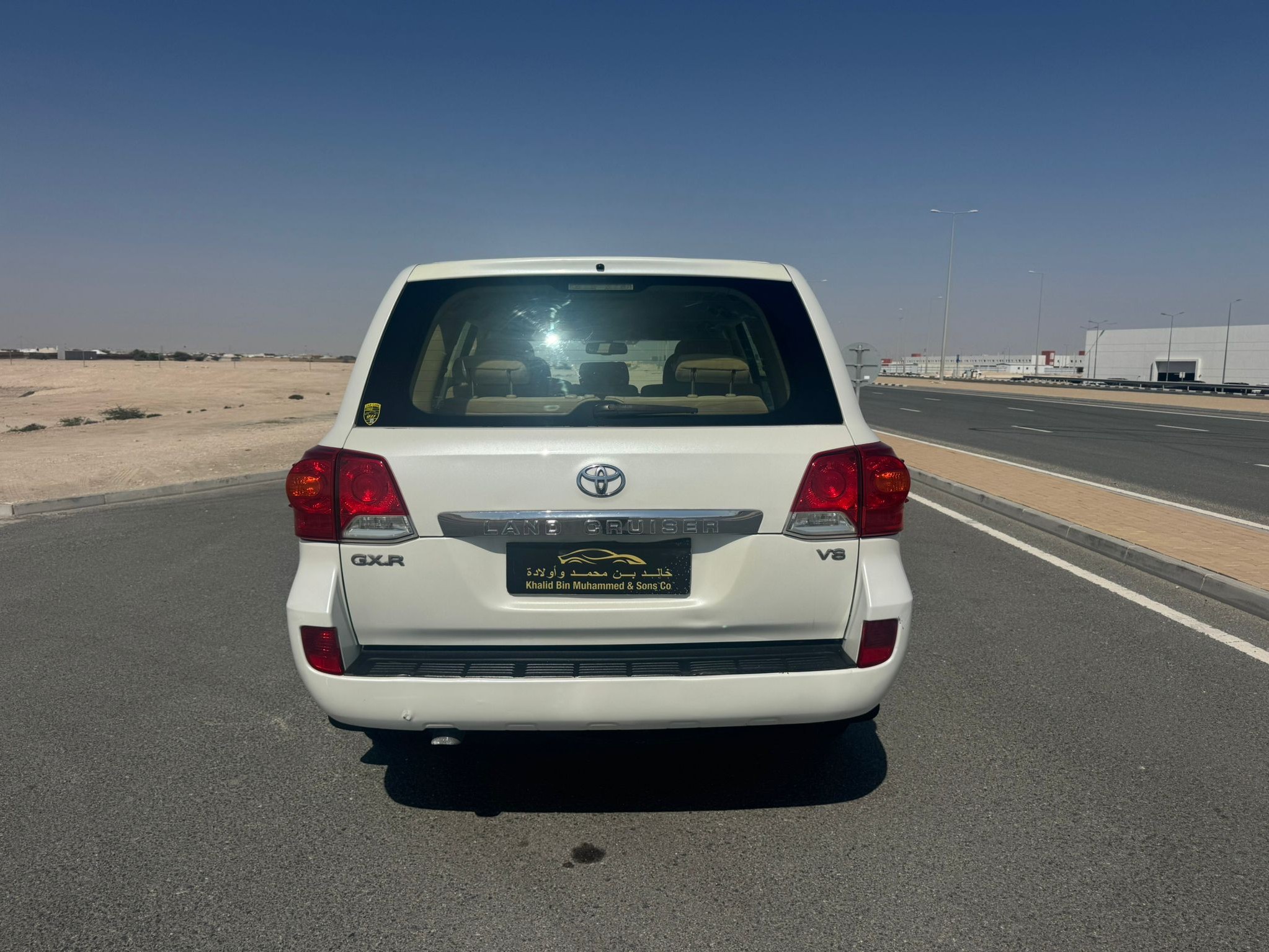 Toyota Land Cruiser GXR v8 2012 - Image 2